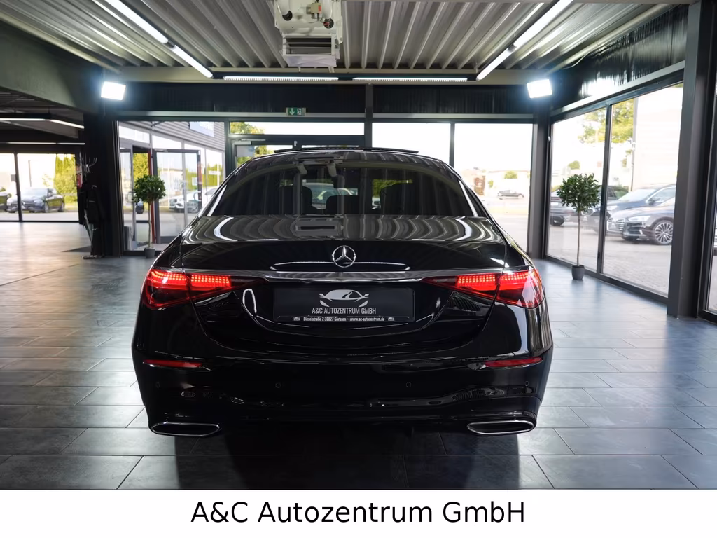 Mercedes-Benz S 400