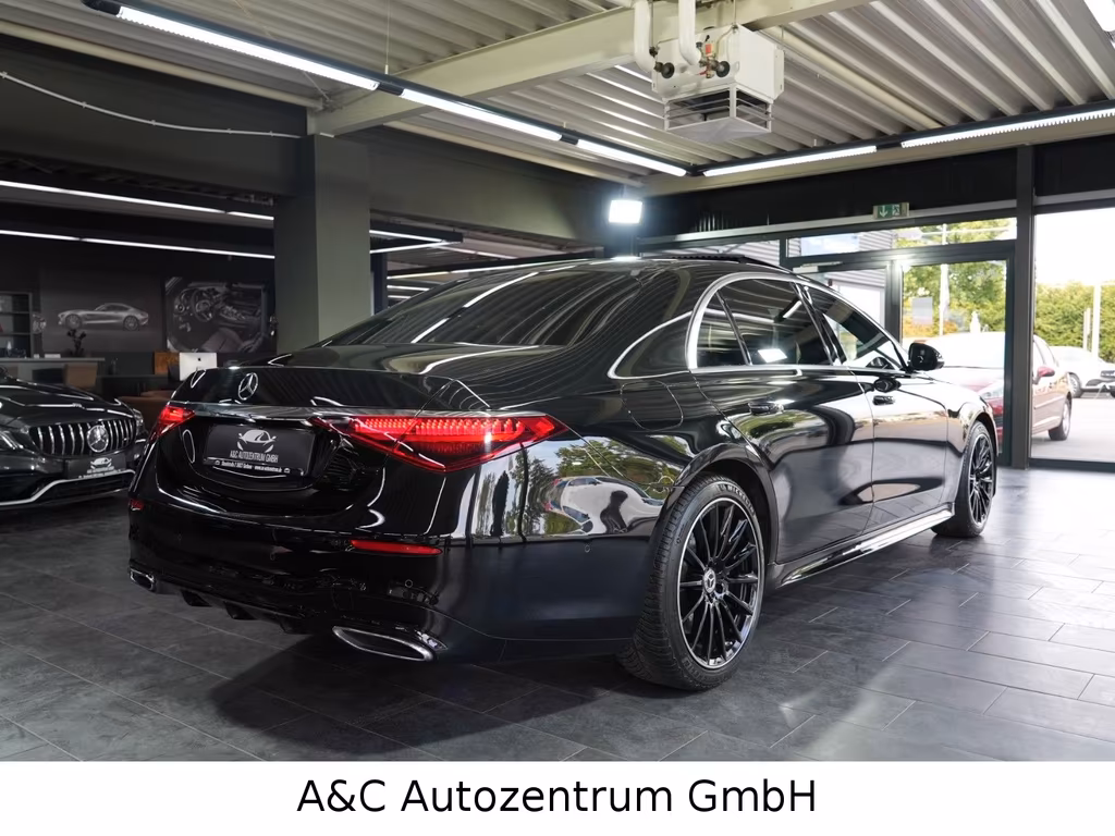 Mercedes-Benz S 400