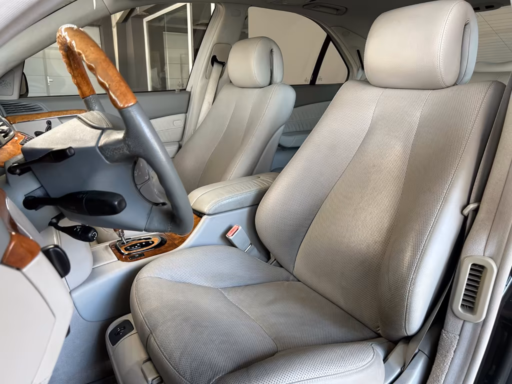 Mercedes-Benz S 320