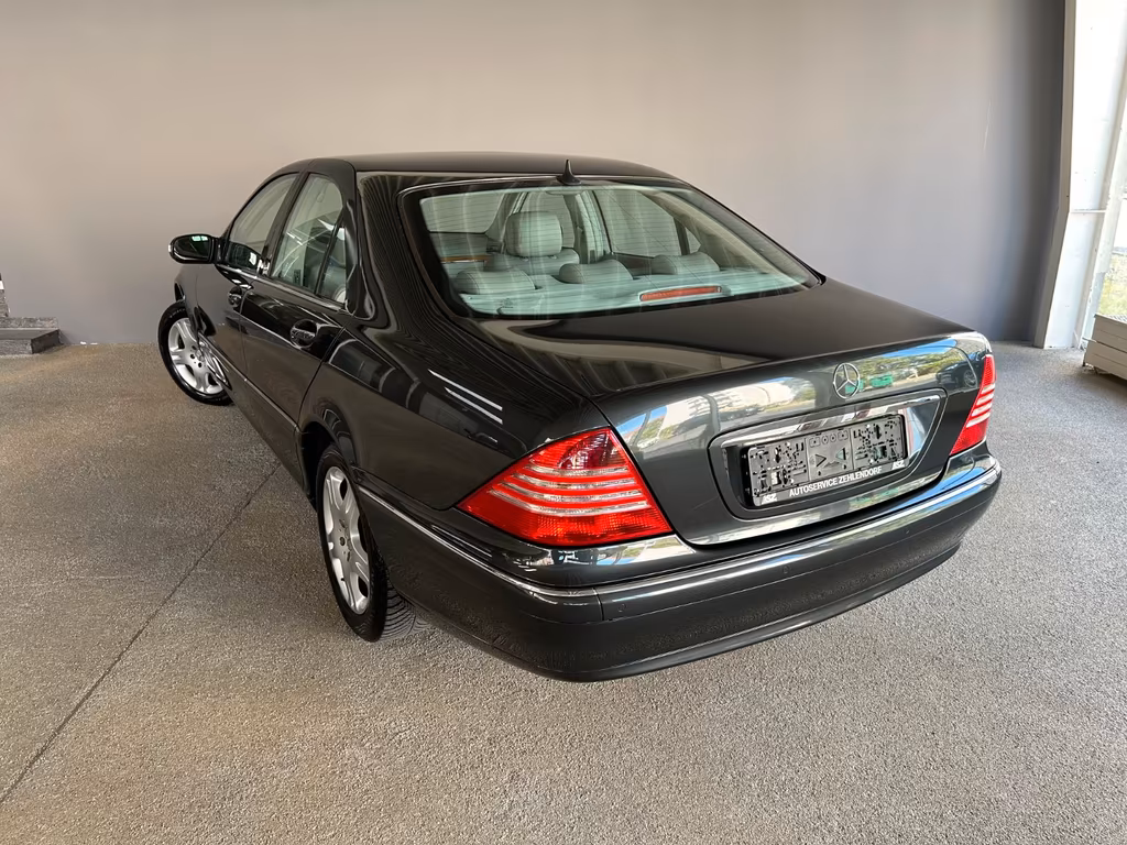 Mercedes-Benz S 320