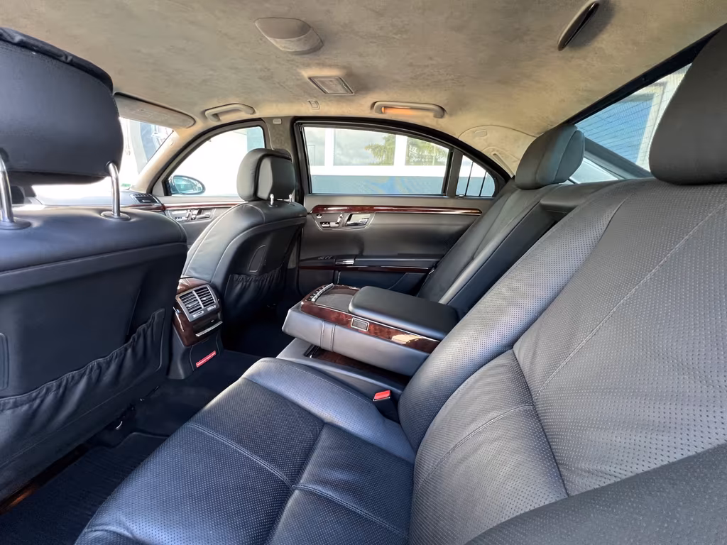 Mercedes-Benz S 600