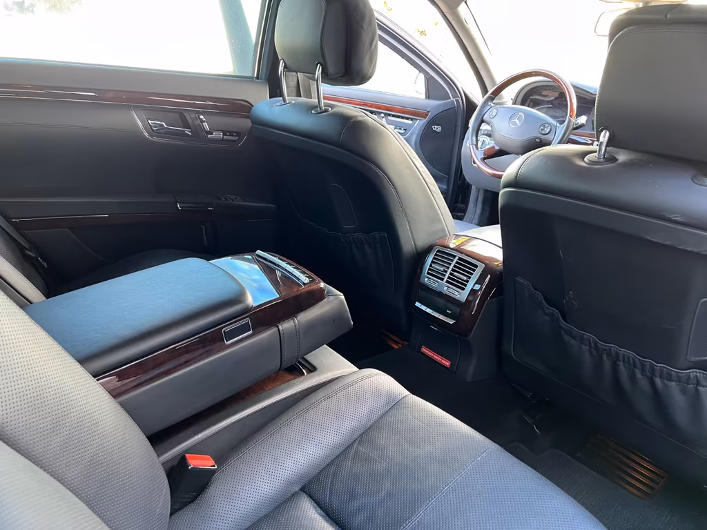 Mercedes-Benz S 600