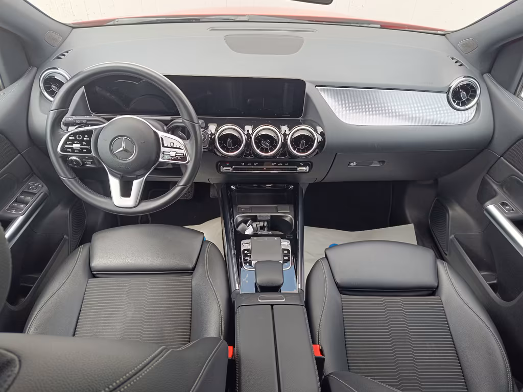 Mercedes-Benz B 250