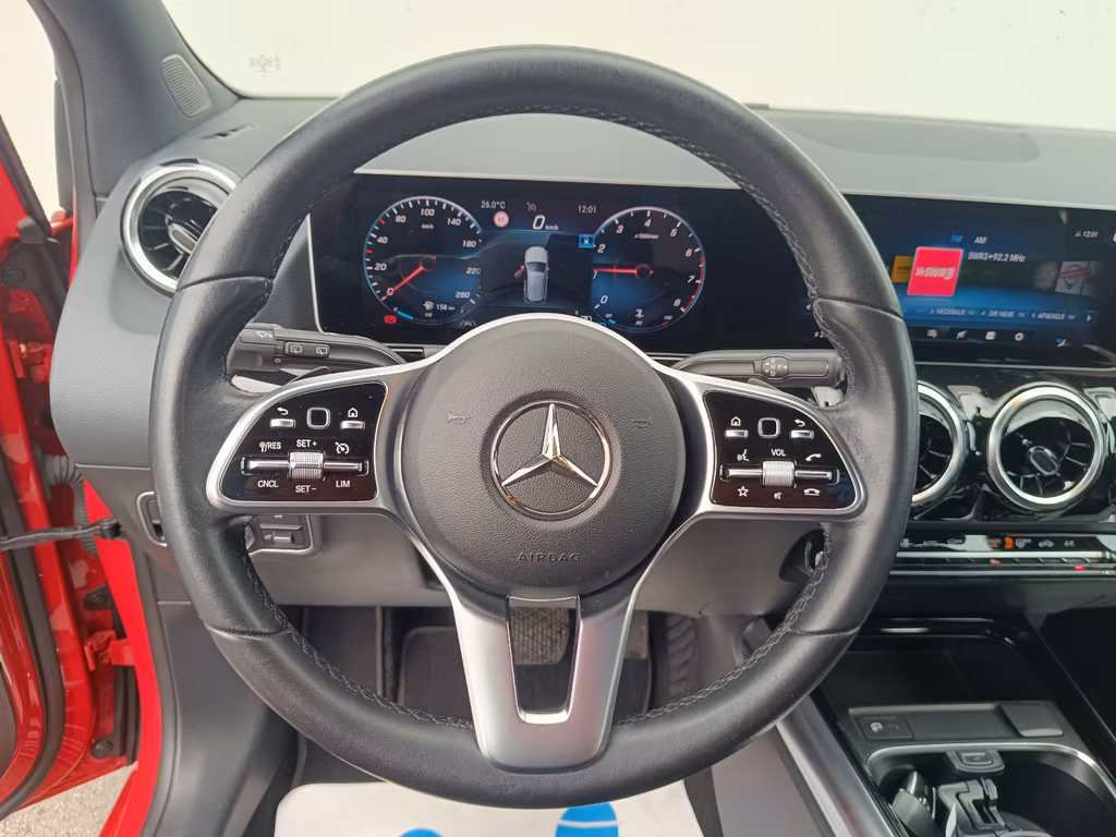 Mercedes-Benz B 250
