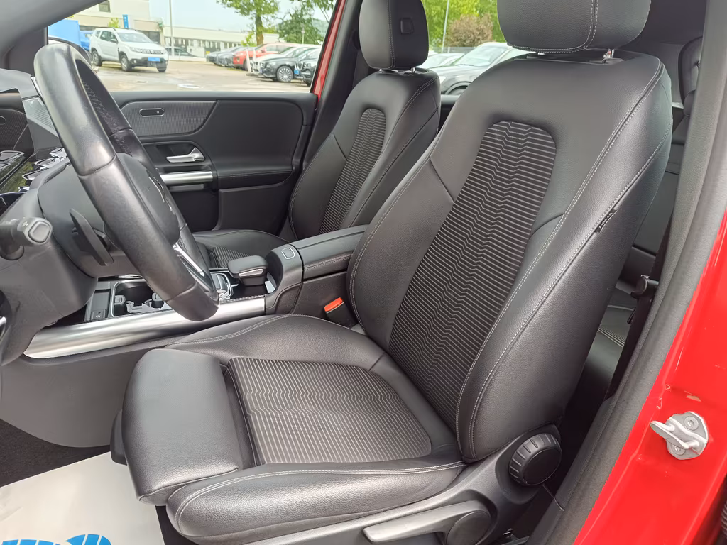 Mercedes-Benz B 250