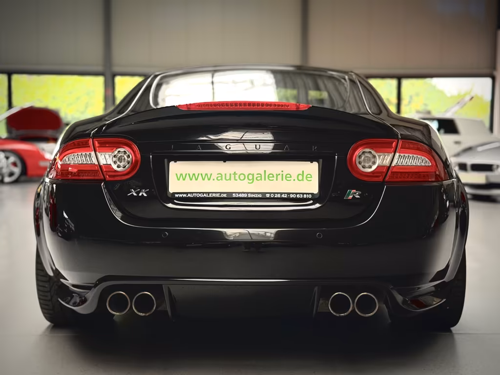 Jaguar XKR