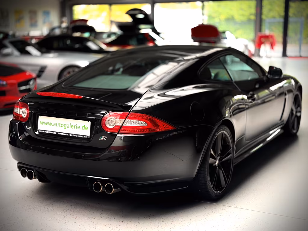 Jaguar XKR