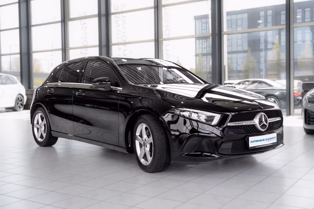 Mercedes-Benz A 220