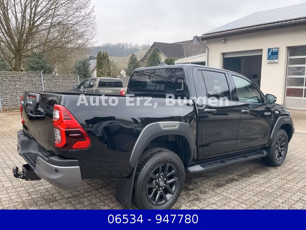 Toyota Hilux