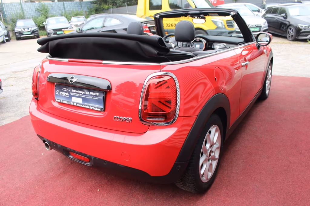 MINI Cooper Cabrio