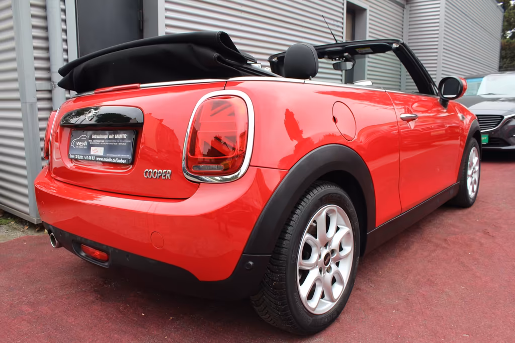 MINI Cooper Cabrio