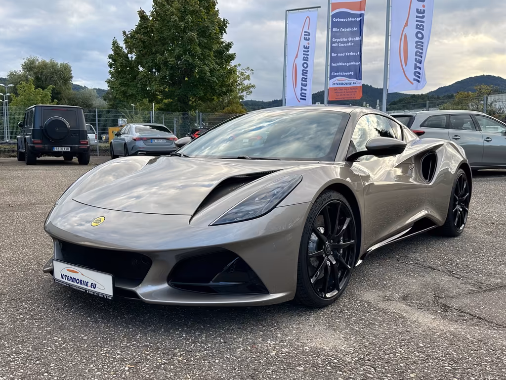 Lotus Emira