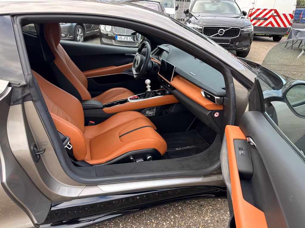Lotus Emira
