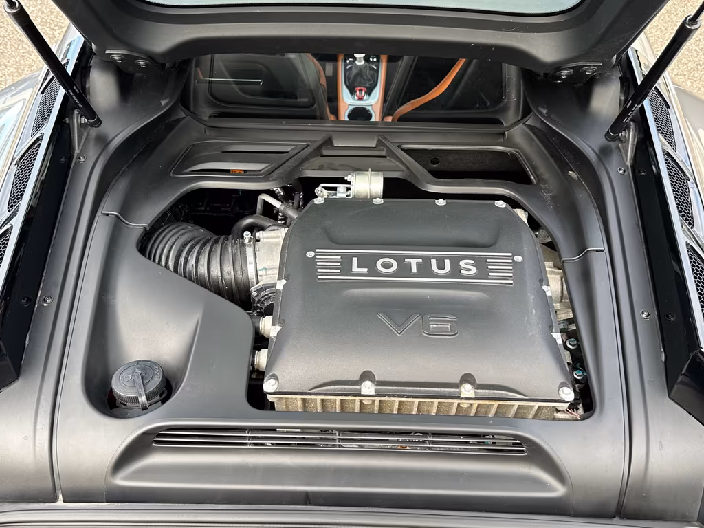 Lotus Emira