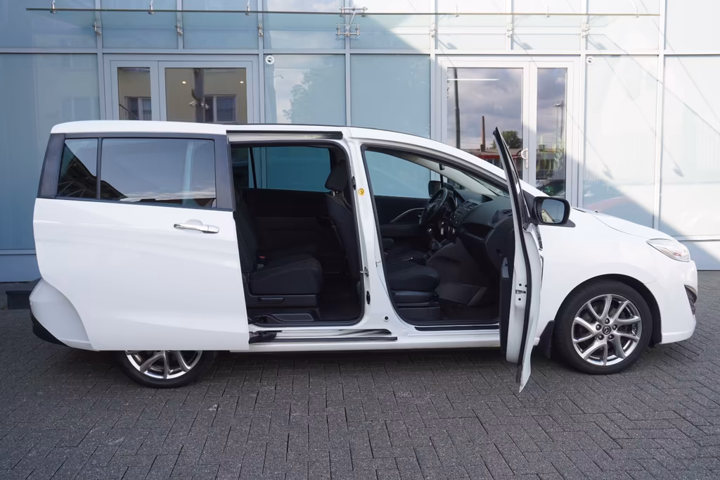 Mazda 5