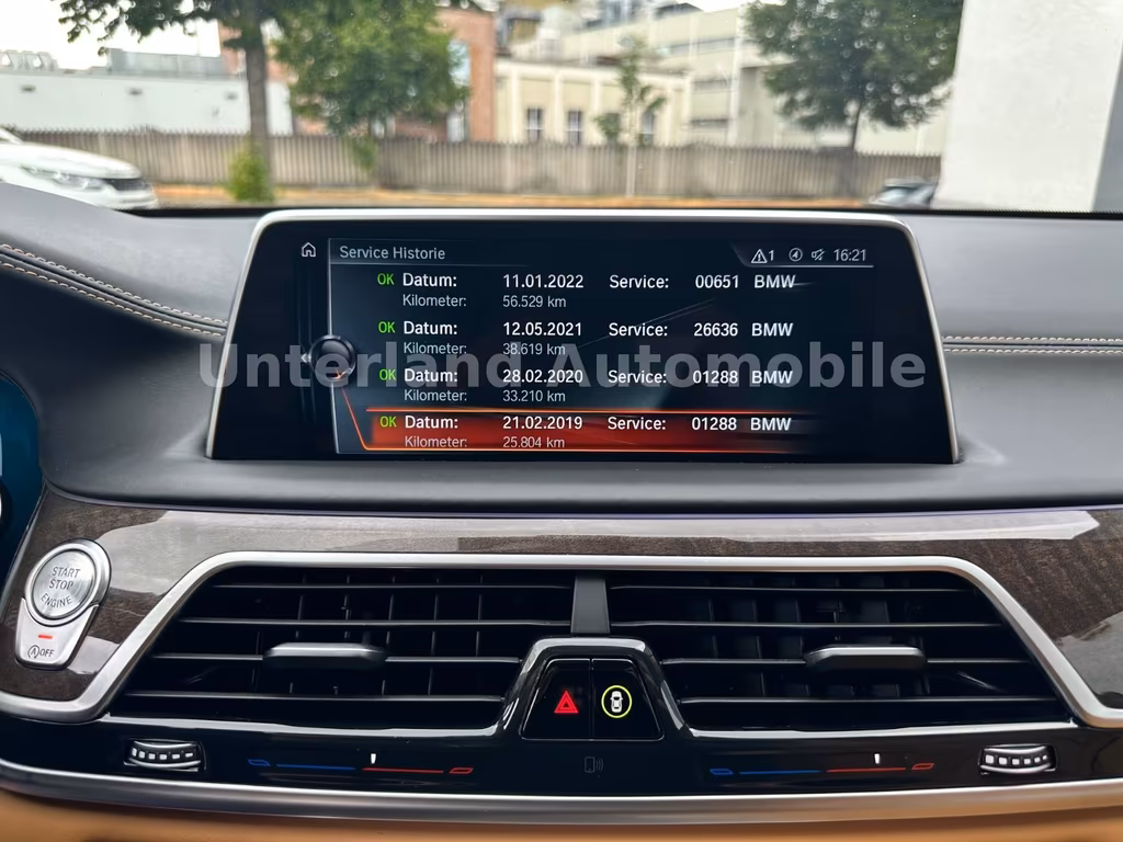 BMW M760