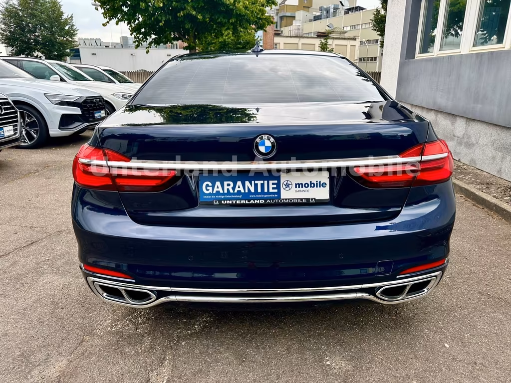 BMW M760