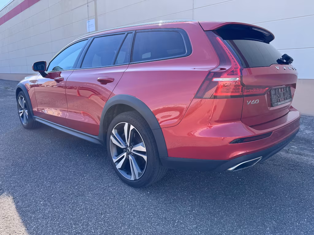 Volvo V60 Cross Country