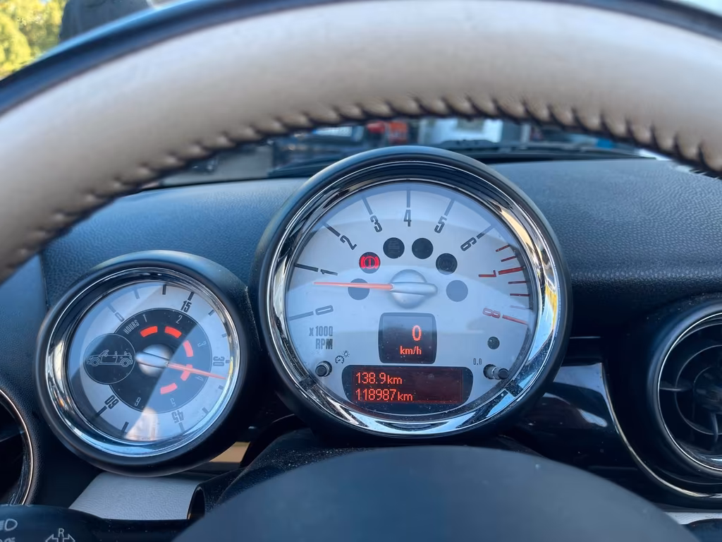 MINI Cooper Cabrio