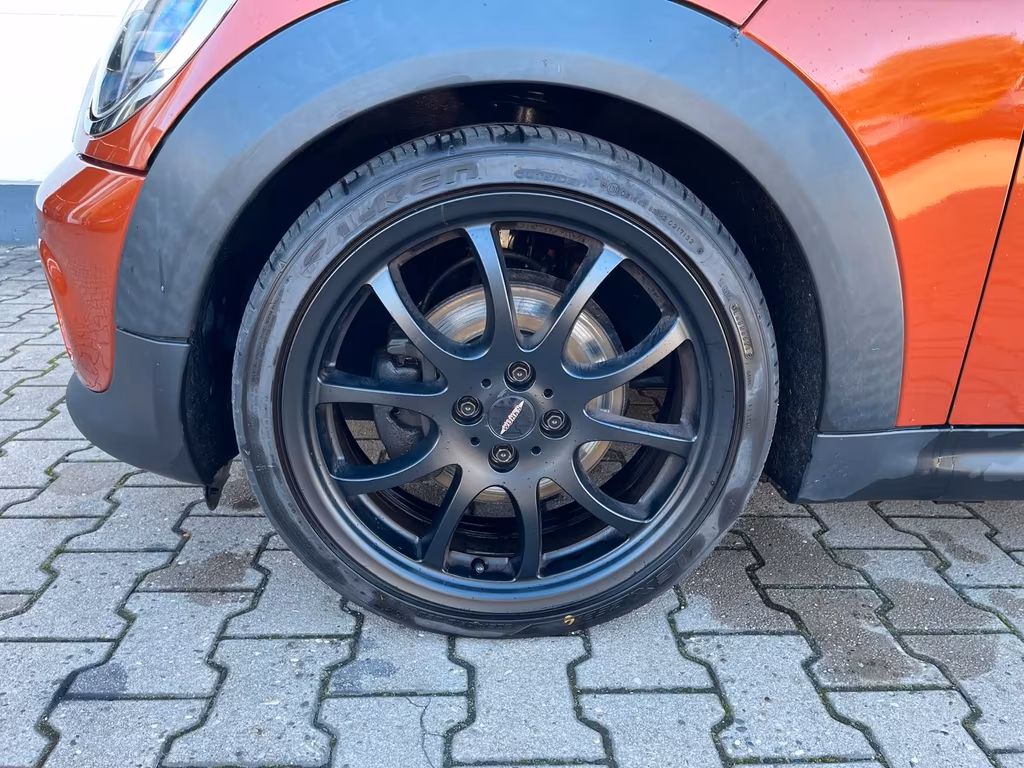 MINI Cooper Cabrio