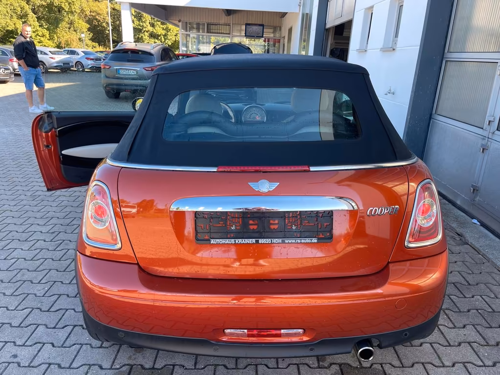 MINI Cooper Cabrio