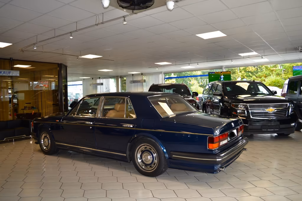 Rolls-Royce Silver Spirit