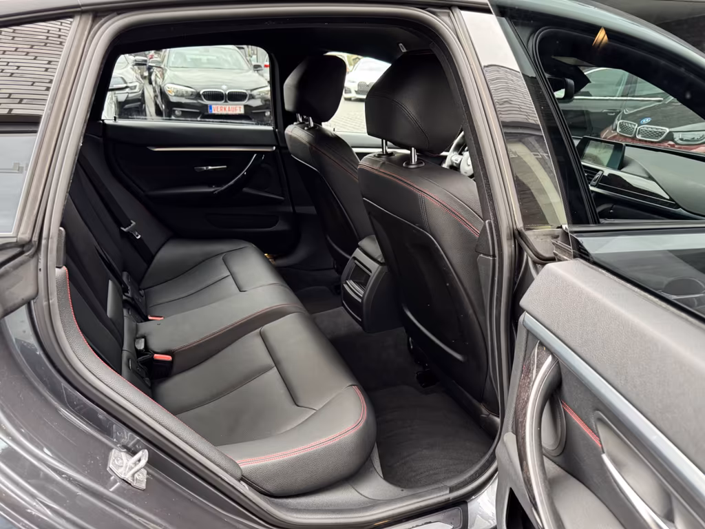 BMW 428