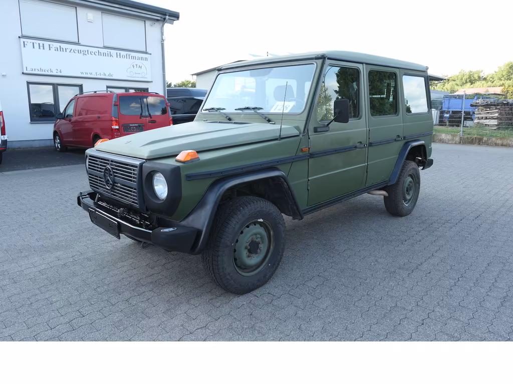 Mercedes-Benz G 280