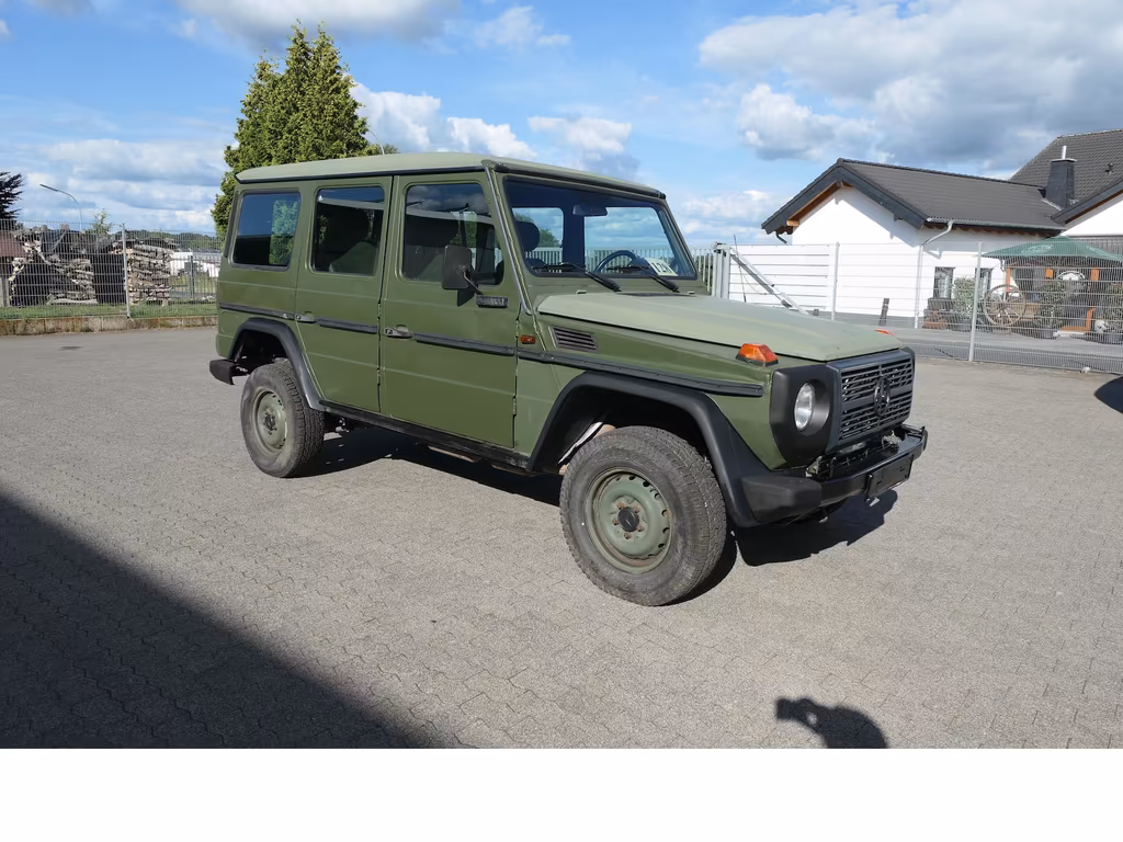Mercedes-Benz G 280