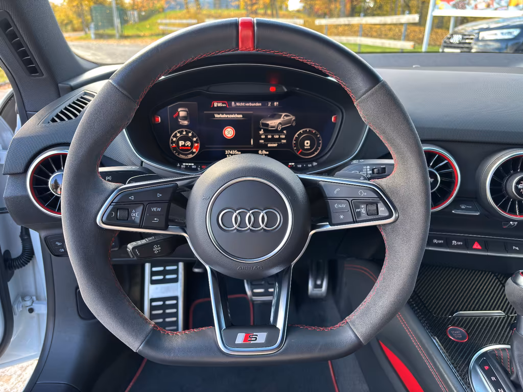 Audi TTS