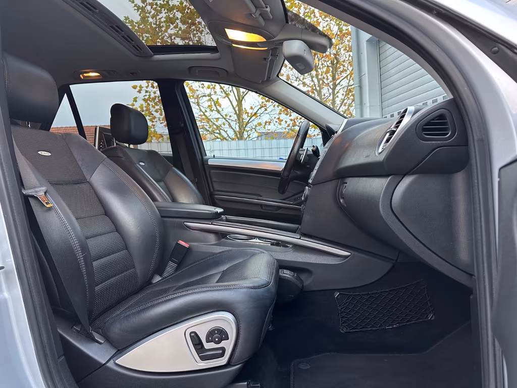 Mercedes-Benz ML 63 AMG