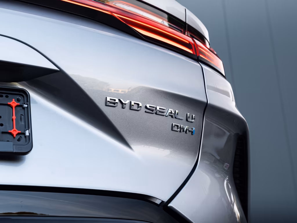 BYD SEAL U