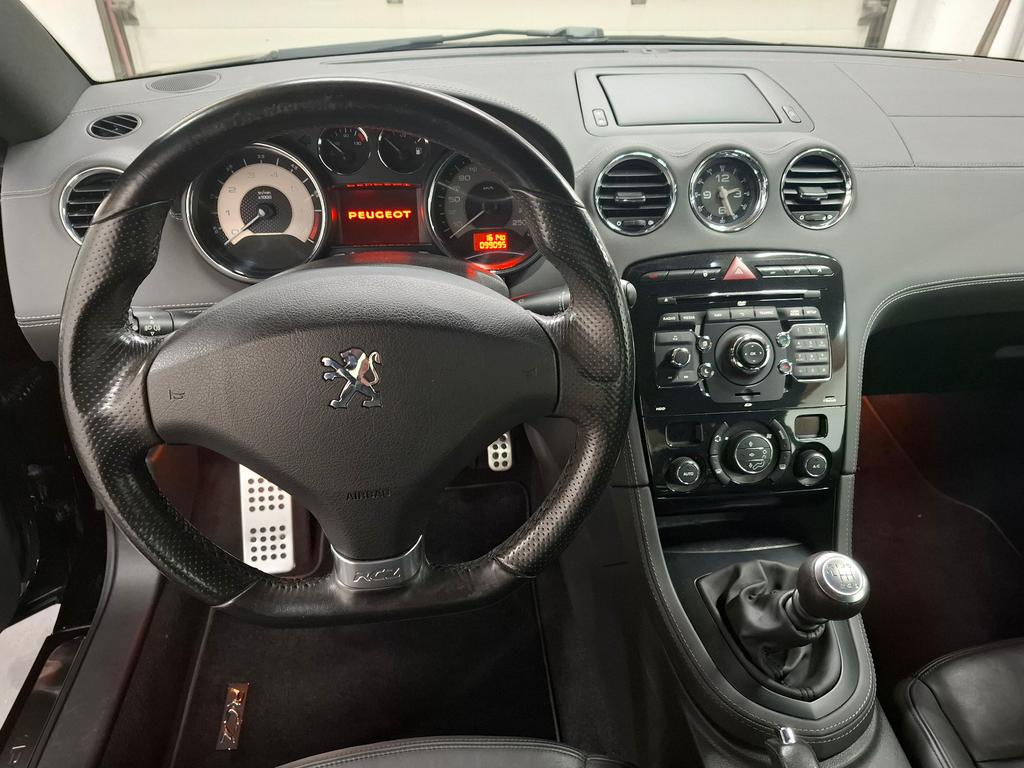 Peugeot RCZ