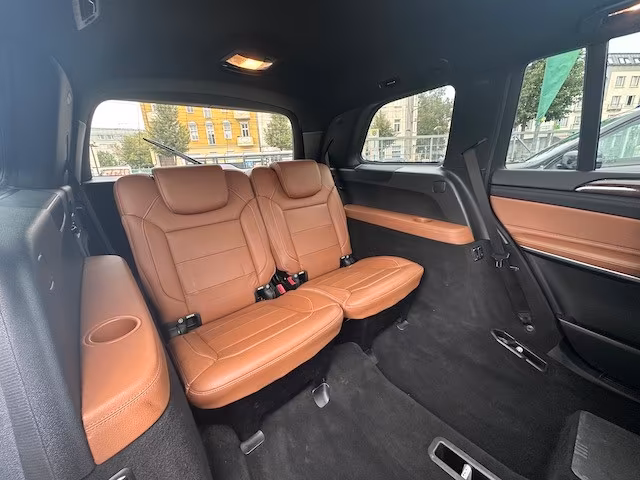 Mercedes-Benz GLS 500
