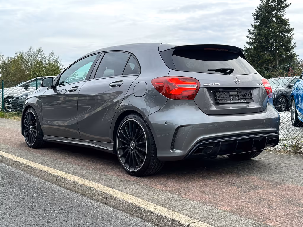 Mercedes-Benz A 45 AMG