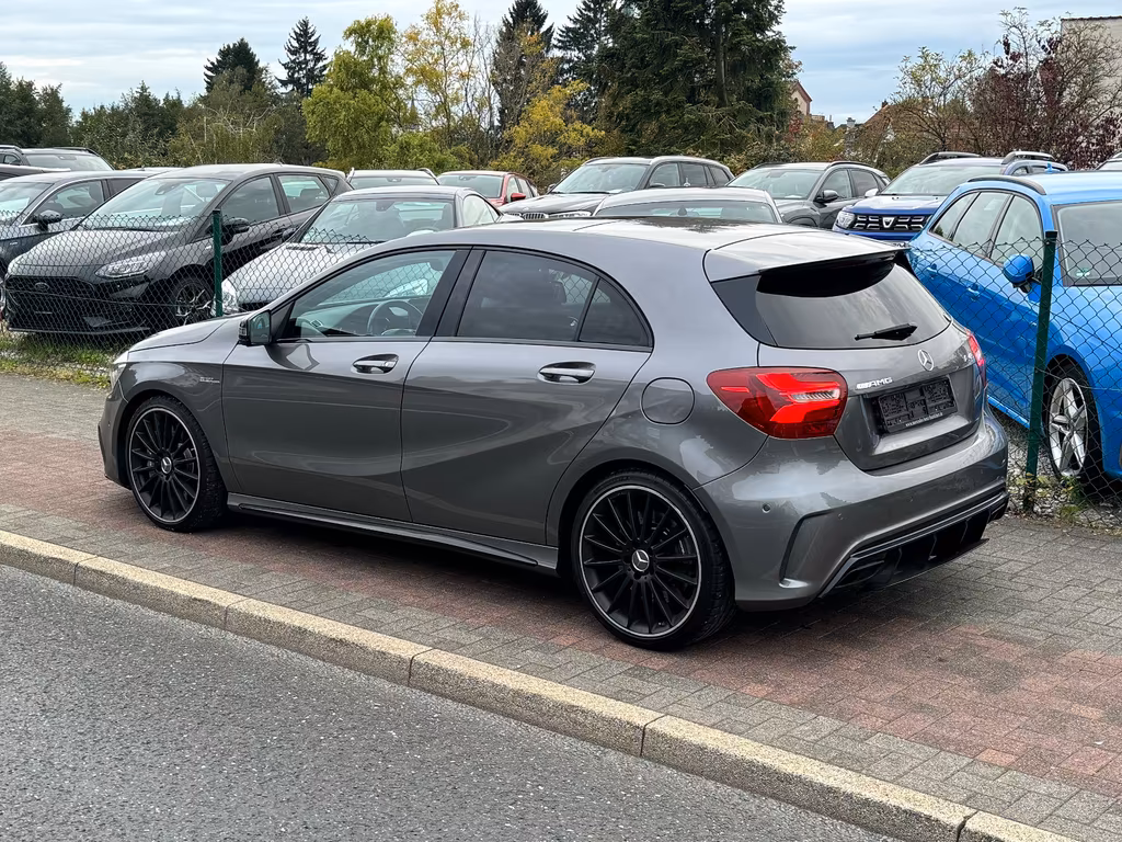 Mercedes-Benz A 45 AMG