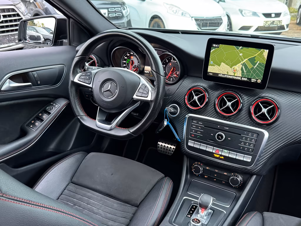 Mercedes-Benz A 45 AMG
