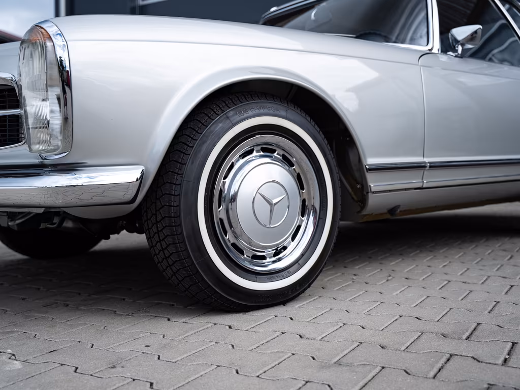 Mercedes-Benz SL 280