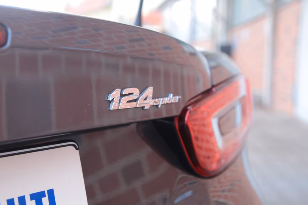 Fiat 124 Spider