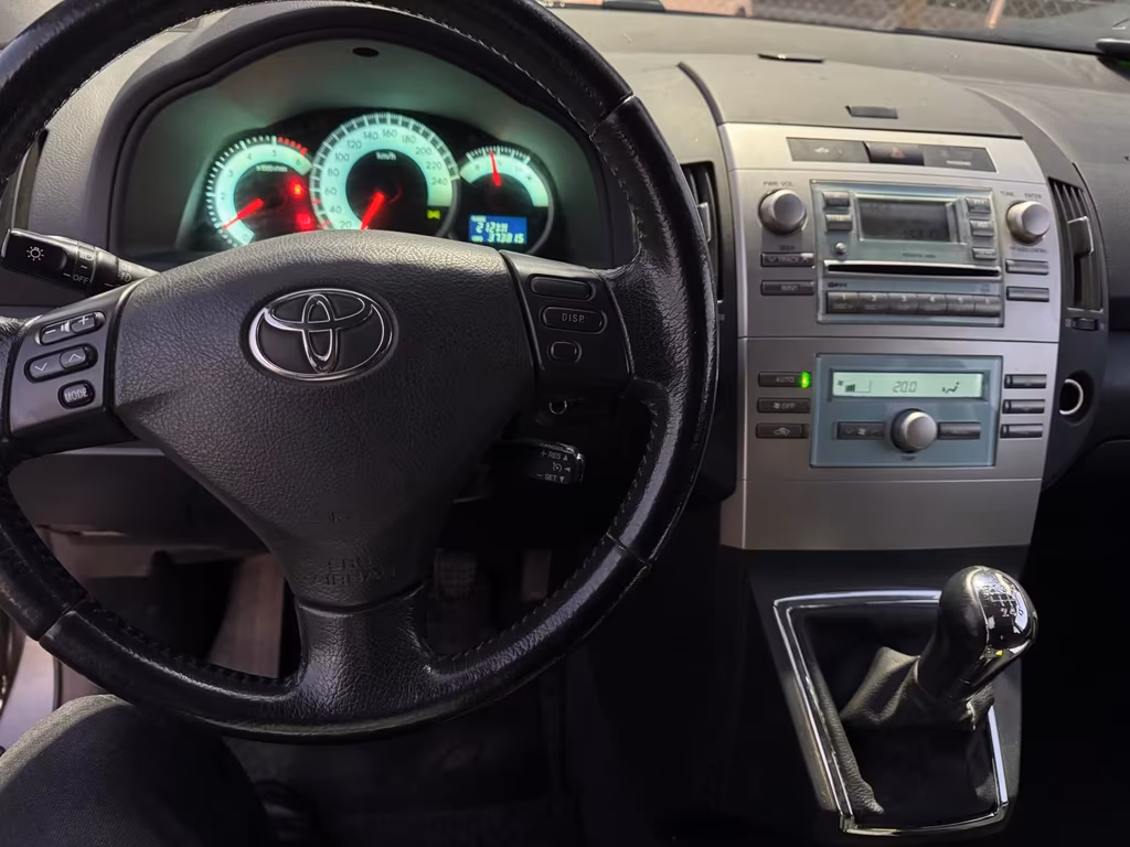 Toyota Corolla Verso