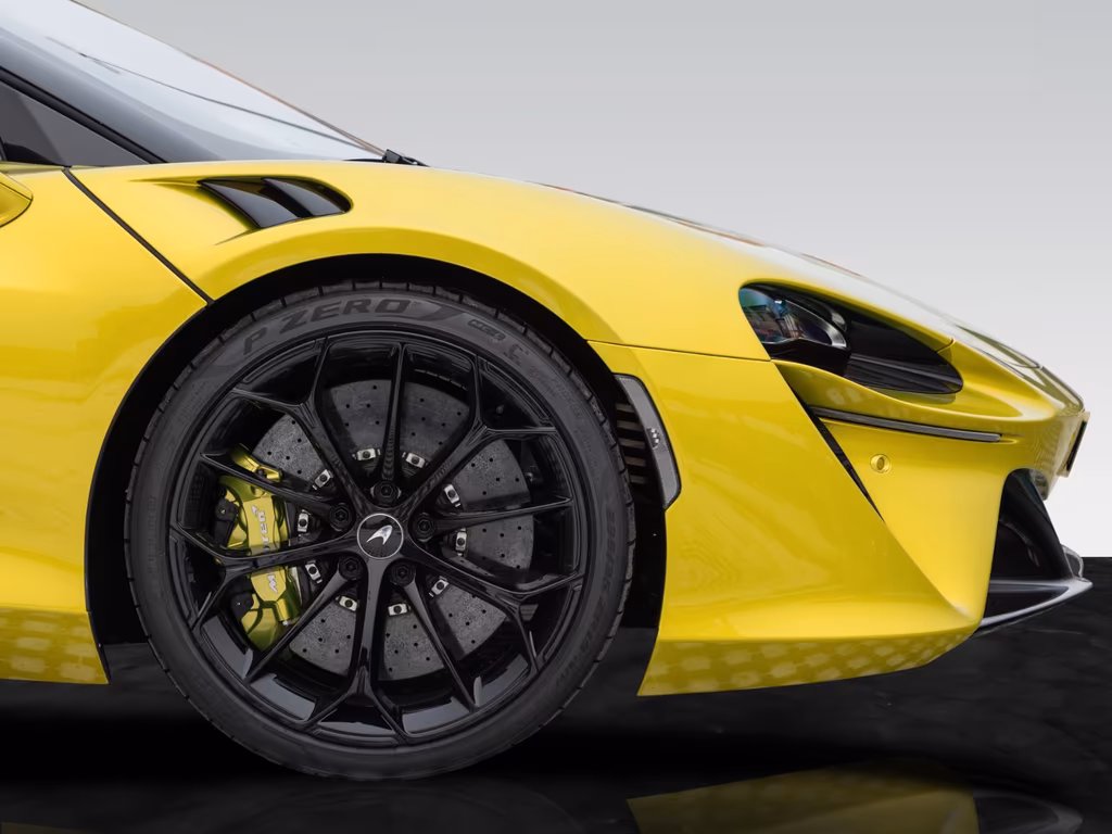 McLaren Artura