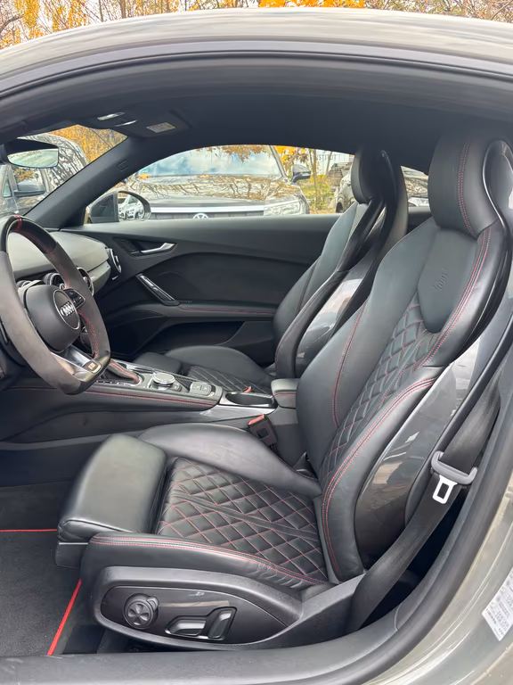 Audi TTS
