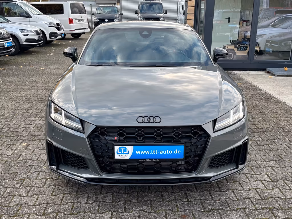 Audi TTS