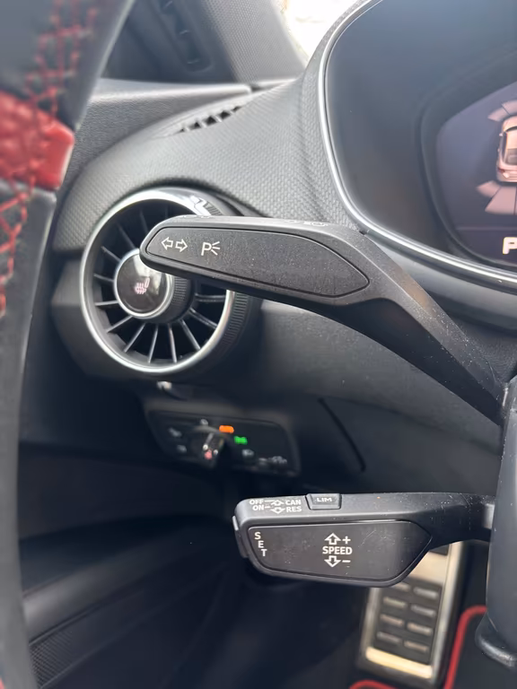 Audi TTS