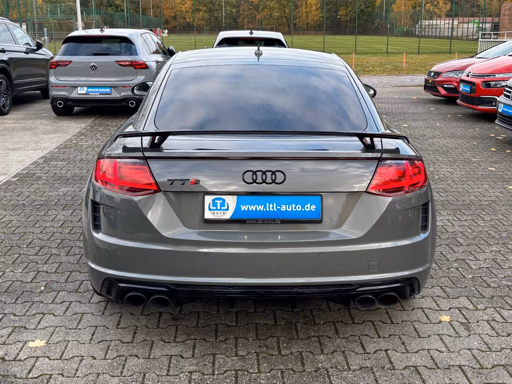 Audi TTS