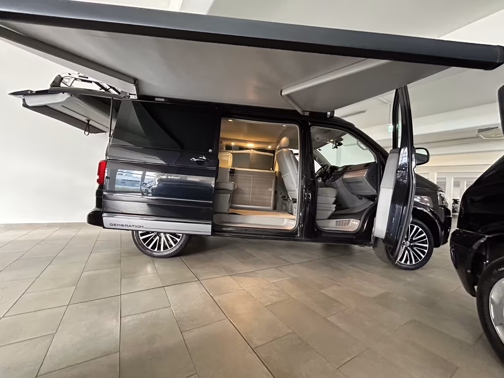 Volkswagen T5 California