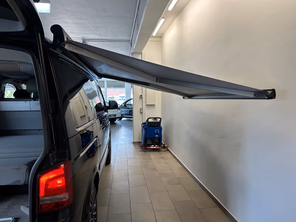 Volkswagen T5 California