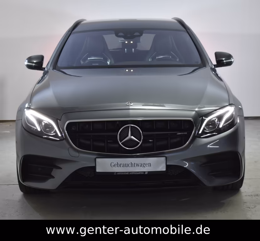 Mercedes-Benz E 43 AMG