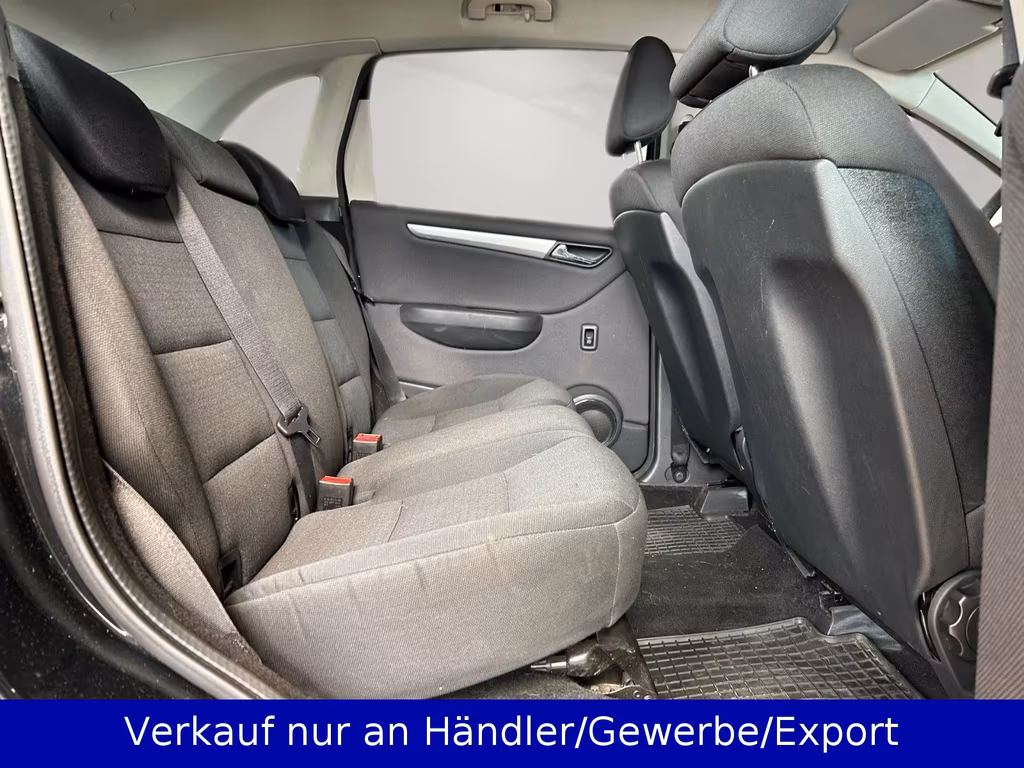 Mercedes-Benz B 160