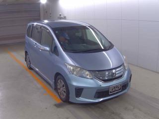 HONDA FREED HYBRID